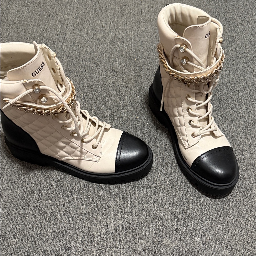 GUESS Women's Black and White Quilted Combat Boots